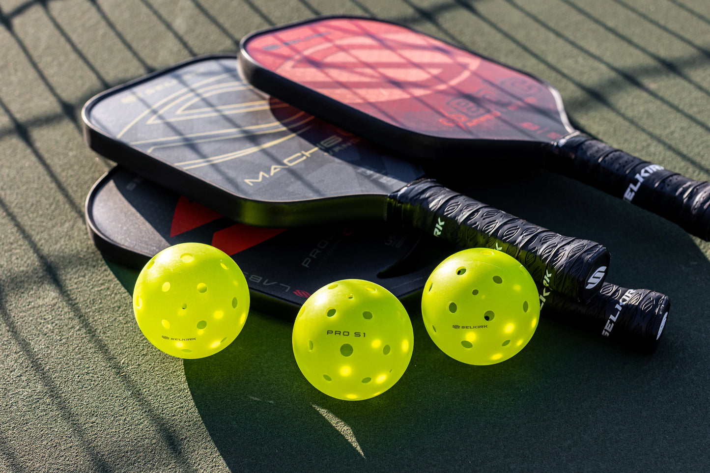 Pickleball bat