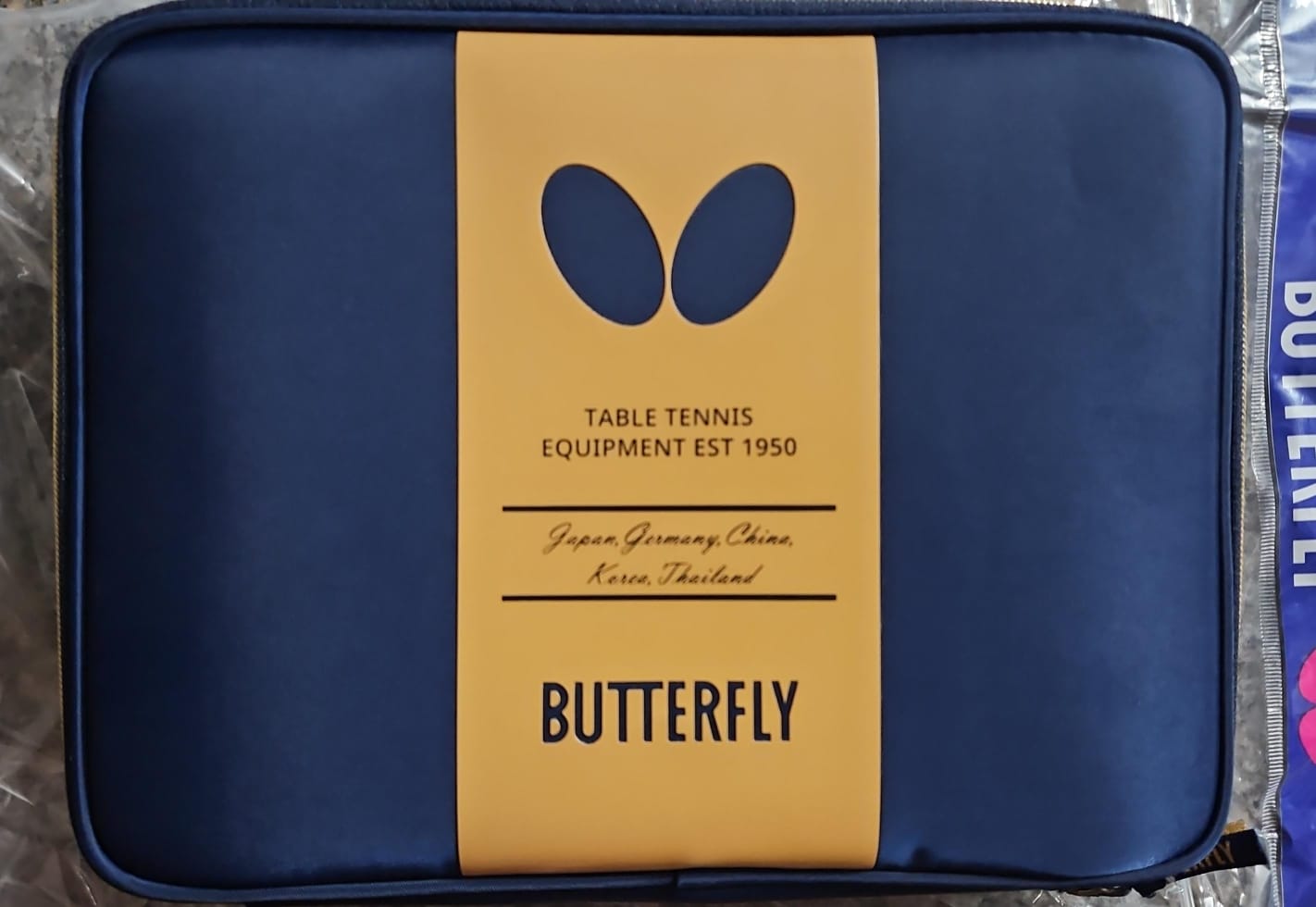 Butterfly bat case